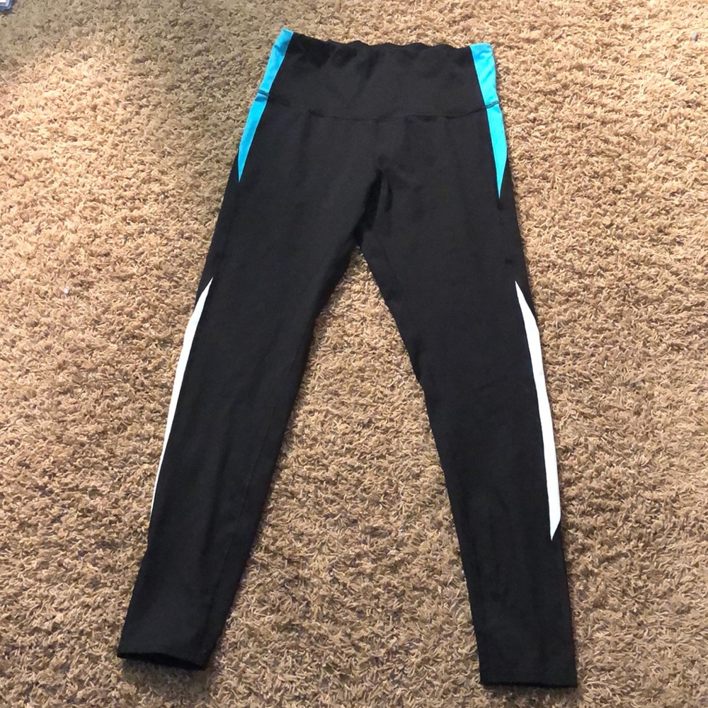 Active- black leggings